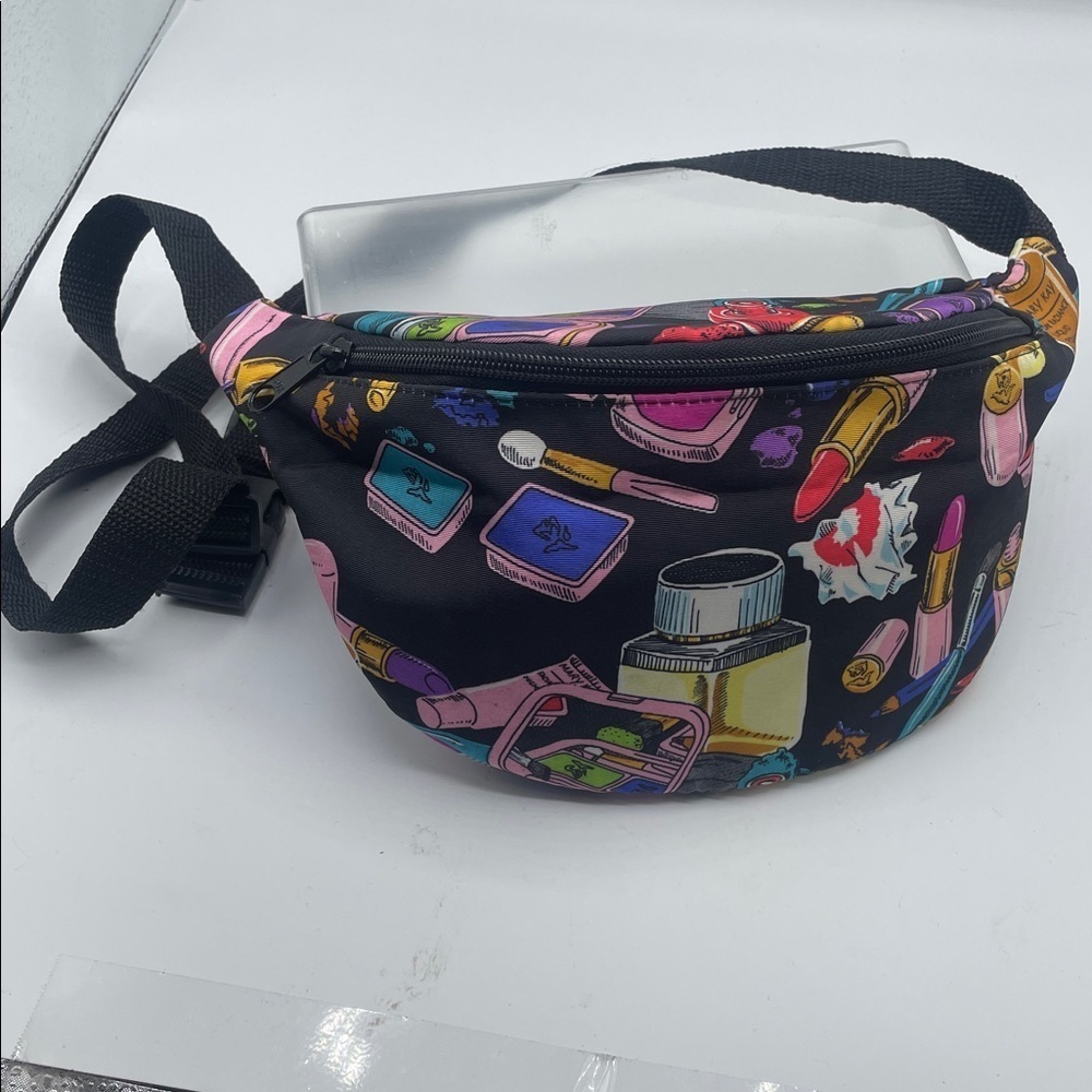 Vintage Mary Kay Fanny Pack Belt Bag Novelty Print Black Adjustable Strap Zipper
